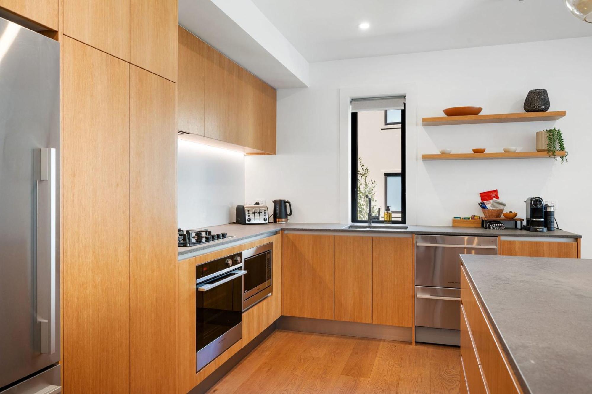 Lakeside Luxury 2 Bedroom Apartment Wanaka Exterior foto