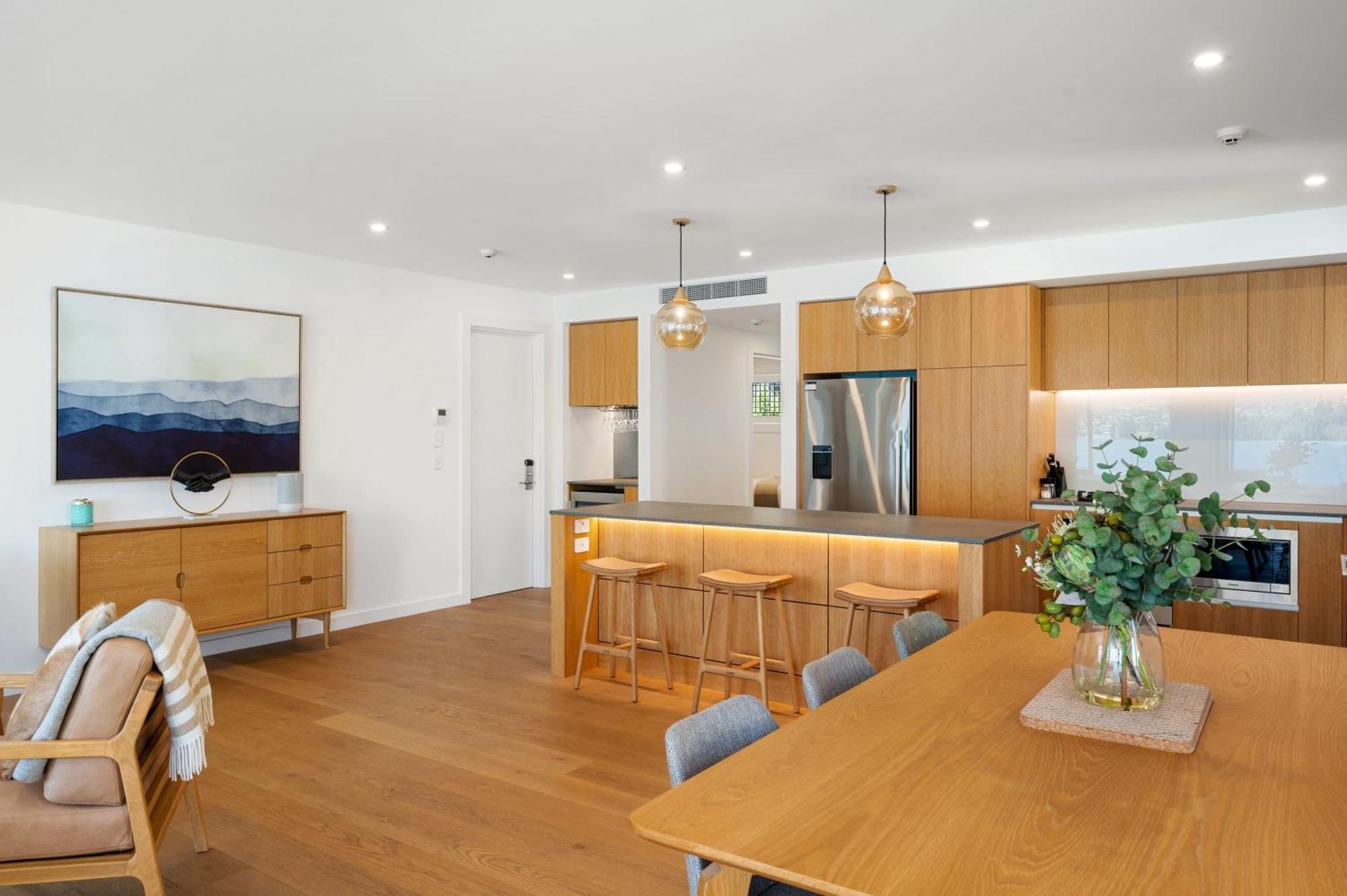 Lakeside Luxury 2 Bedroom Apartment Wanaka Exterior foto