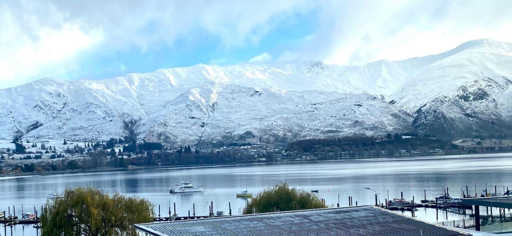 Lakeside Luxury 2 Bedroom Apartment Wanaka Exterior foto
